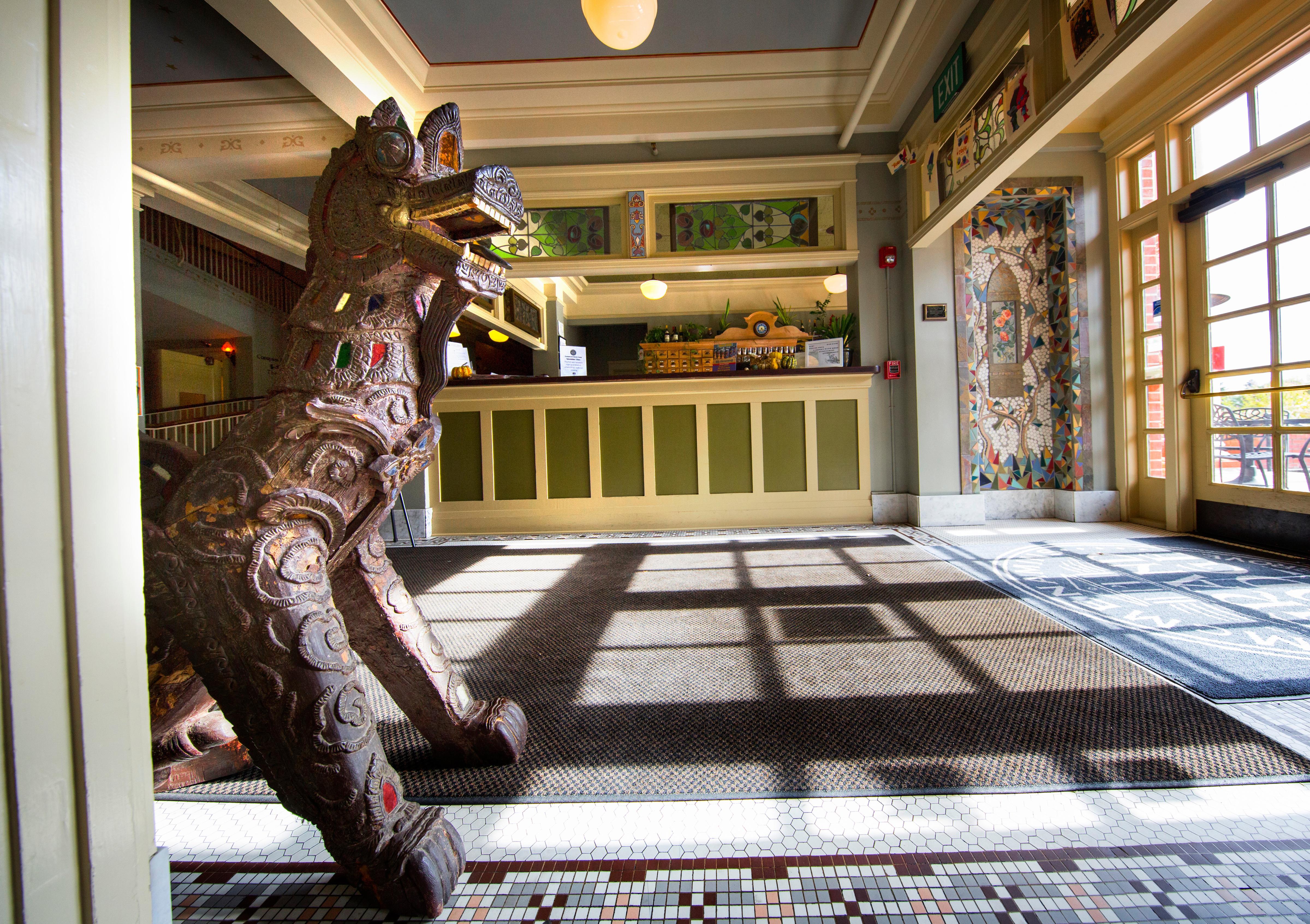 Mcmenamins Grand Lodge Forest Grove Esterno foto