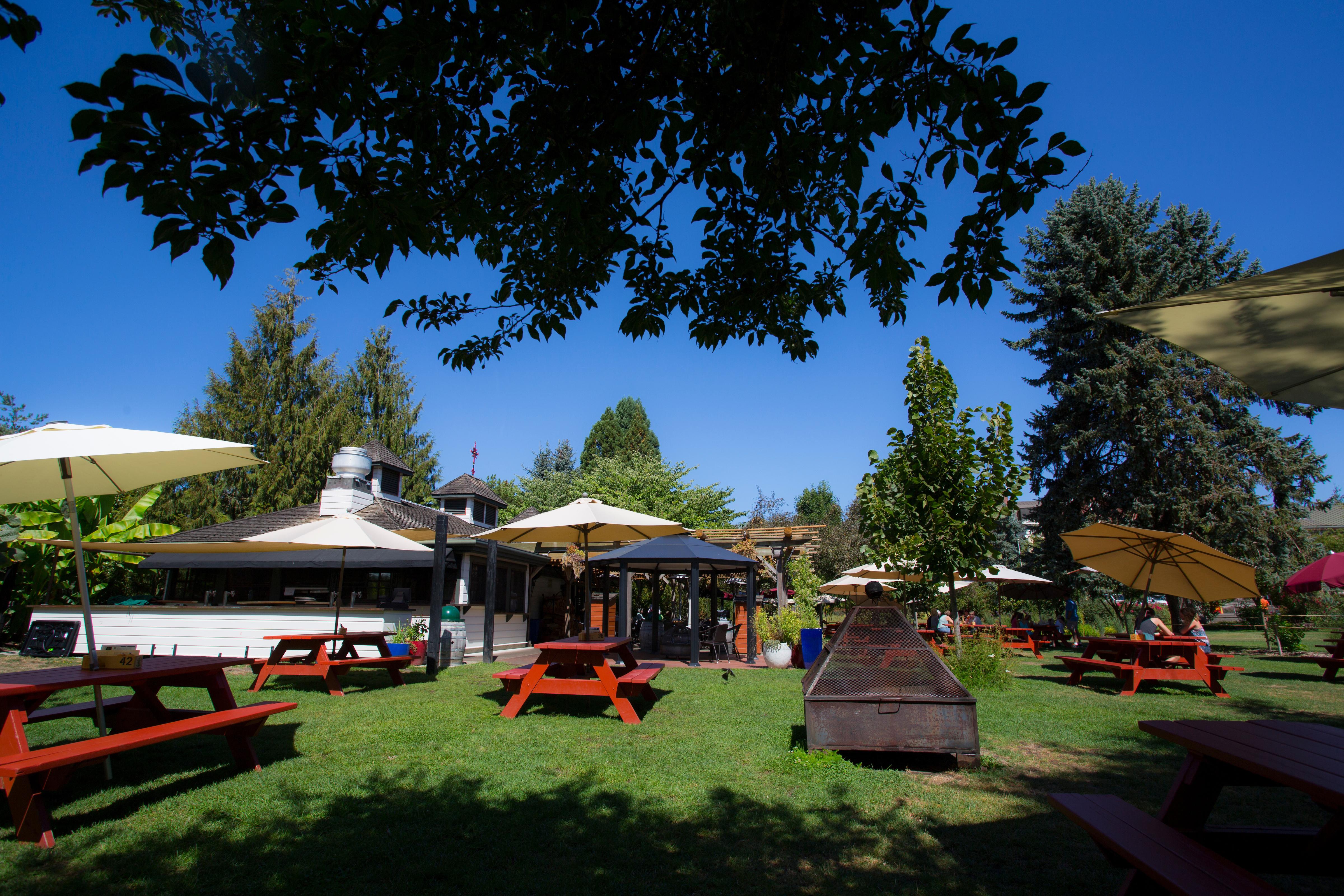 Mcmenamins Grand Lodge Forest Grove Esterno foto